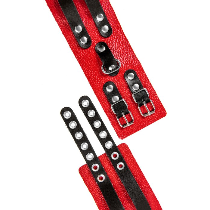 Красно-черные мягкие оковы с двумя ремешками с люверсами. Фотография 7.