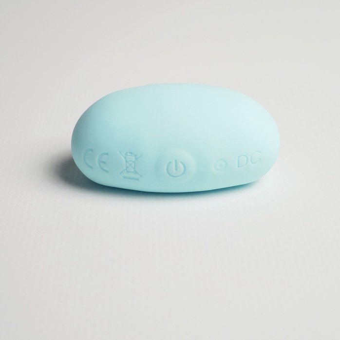 Бирюзовый многофункциональный стимулятор. Фотография 4.