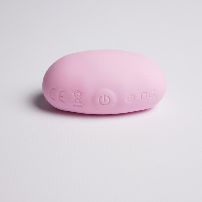 Розовый многофункциональный стимулятор. Фотография 3.