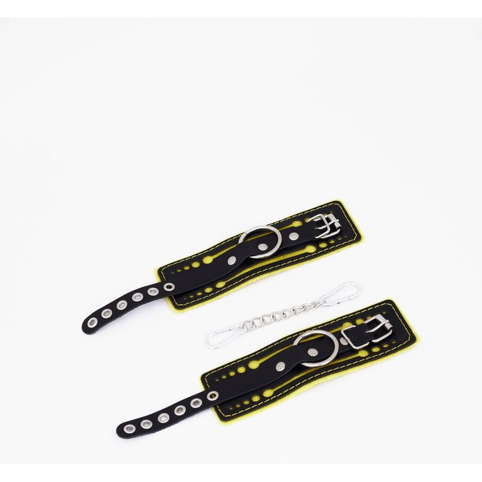 Черно-желтые кожаные наручники с жёлтой строчкой
