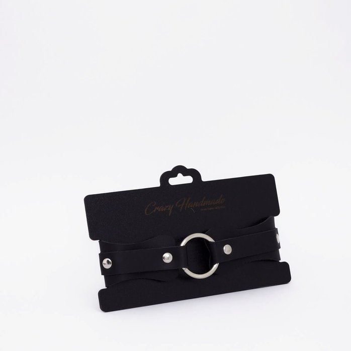 Черный кожаный ошейник с кольцом. Фотография 2.