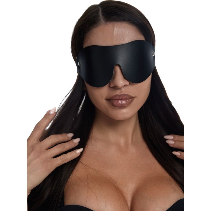 Черная однослойная кожаная маска