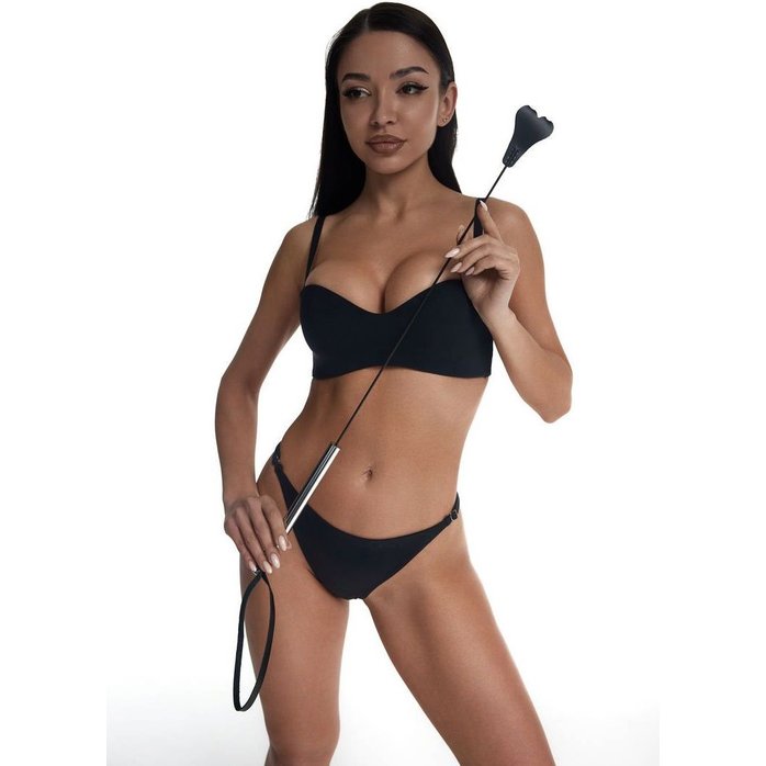 Стек с черным кожаным наконечником в виде сердца и металлической ручкой - 67 см