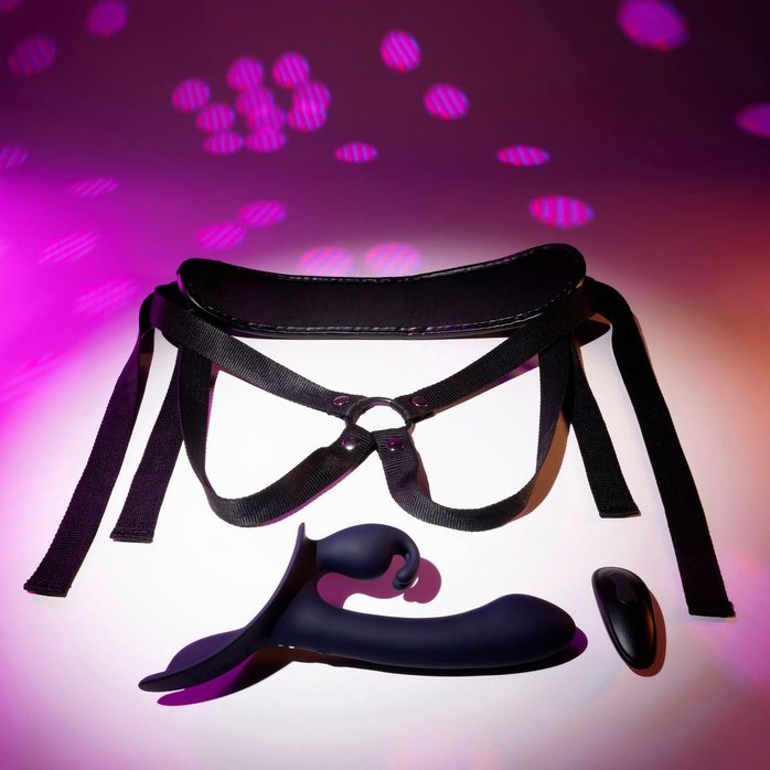 Женский страпон с вибрацией Giving Vibes. Фотография 14.