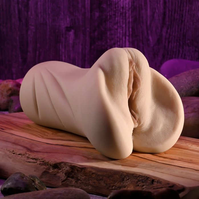 Мастурбатор Lisa Ann - вагина и анус. Фотография 10.