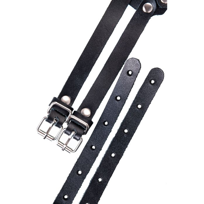 Черный кожаный пояс с кольцами. Фотография 4.