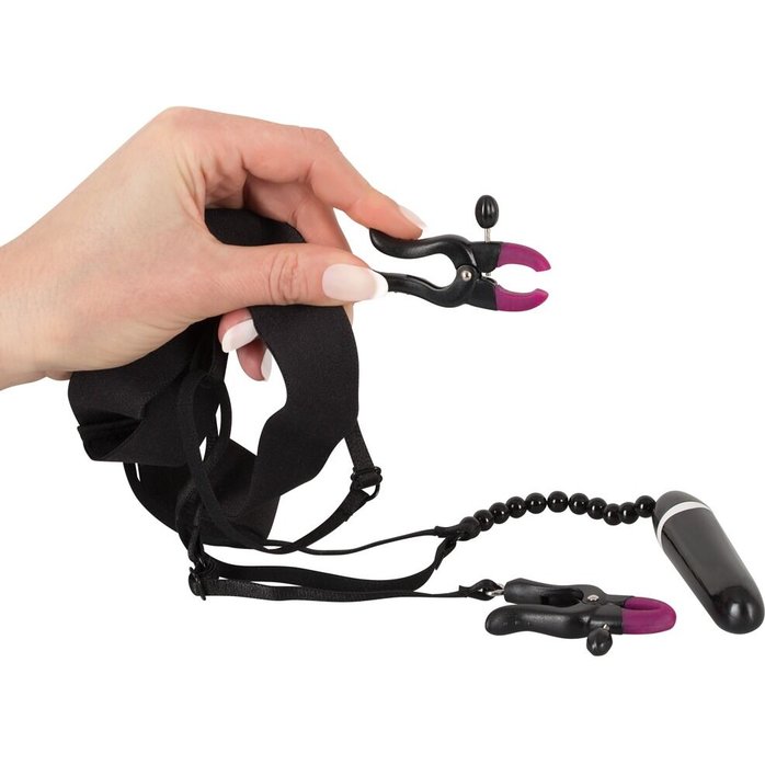 Женские вибростринги с зажимами для половых губ Spreader String with Vibrator - Bad Kitty. Фотография 6.