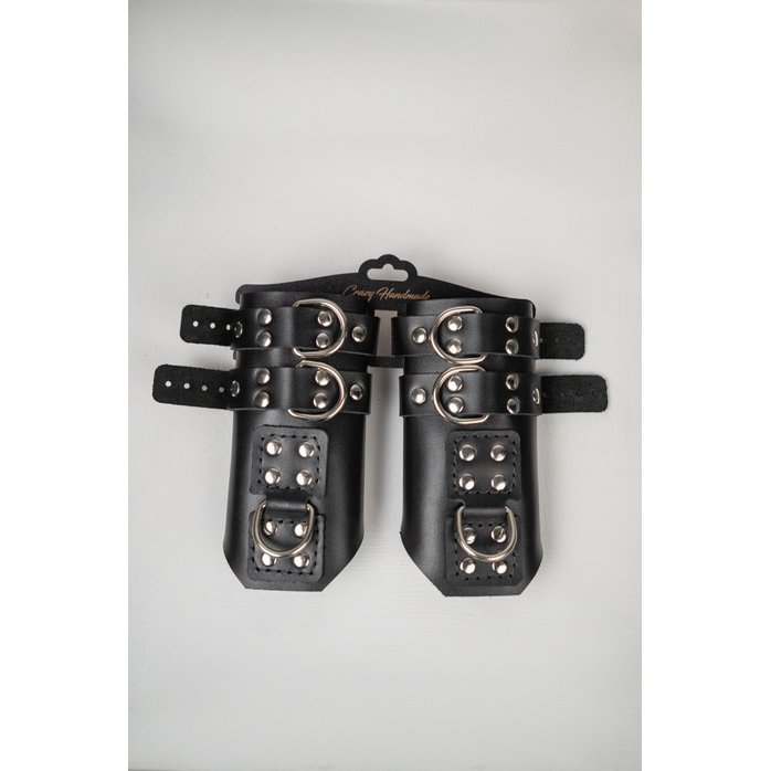 Черные высокие кожаные наручники для подвешивания. Фотография 3.