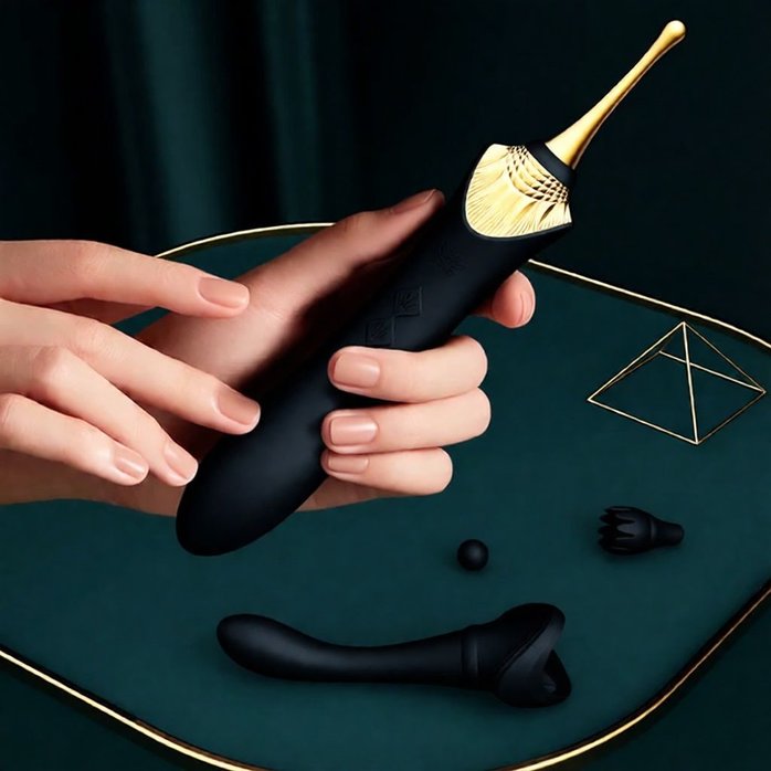 Черный клиторальный вибростимулятор с насадками Bess. Фотография 10.