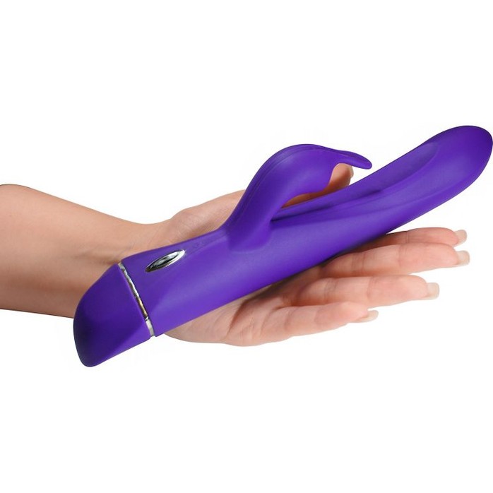 Фиолетовый вибратор OVO K6 с клиторальным стимулятором. Фотография 5.