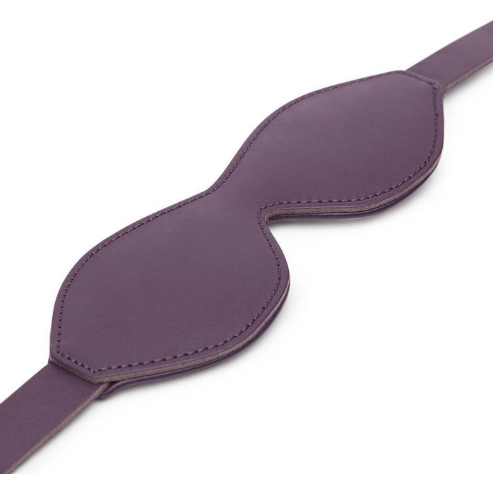 Маска на глаза Cherished Collection Leather Blindfold - Fifty Shades Freed. Фотография 5.