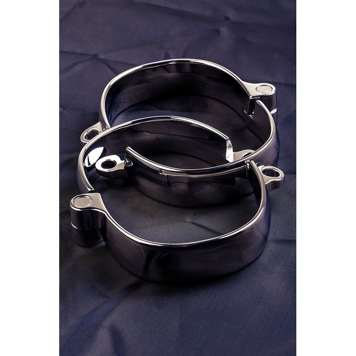 Металлический наручники с замком - Metal. Фотография 11.