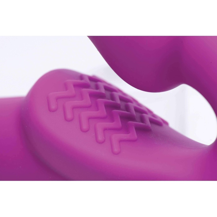 Ярко-розовый безремневой вибрострапон Evoke Vibrating Strapless Silicone Strap-on Dildo - Strap U. Фотография 4.