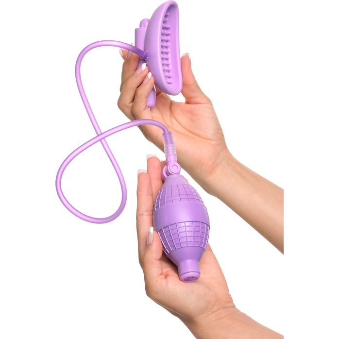 Сиреневая вакуумная вибропомпа для вагины Sensual Pump-Her - Fantasy For Her. Фотография 4.
