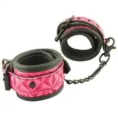 Розово-черные оковы на ноги Ankles Cuffs 