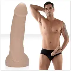  Реалистичный фаллоимитатор Fleshjack Boys Ryan Driller 21 см 