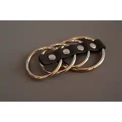  Сбруя на фаллос и мошонку из 4 колец 