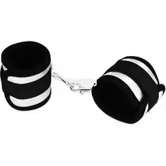  Серебристо-черные наручники Struggle My Handcuff 
