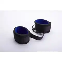  Мягкие оковы на ноги из неопрена 