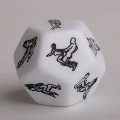  Белые игровые кости с позициями Камасутры 