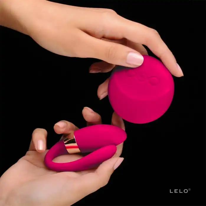 Вибратор для пар Tiani 2 Design Edition Cerise. Фотография 6.