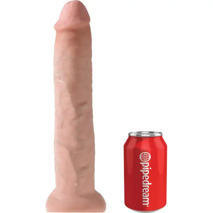 Телесный фаллоимитатор-гигант на присоске 13 Cock - 33 см - King Cock. Фотография 2.