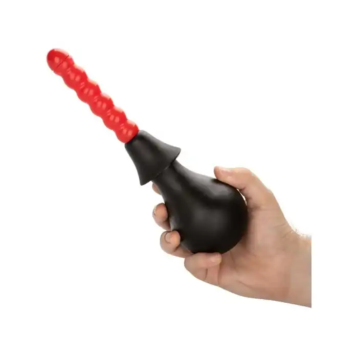 Черно-красный анальный душ с 2 сменными насадками Ribbed Anal Douche. Фотография 3.