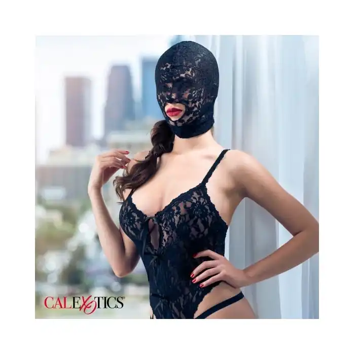 Черный кружевной шлем-маска Lace Hood - Scandal. Фотография 3.