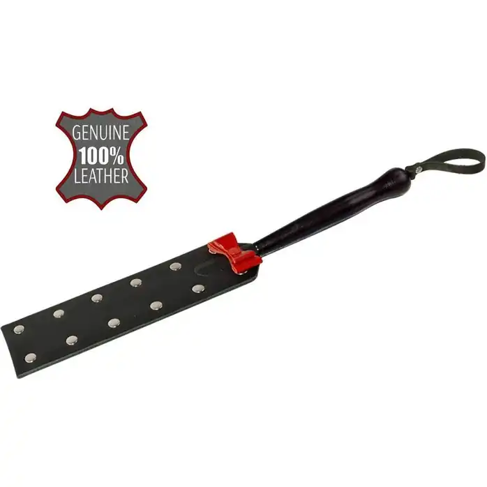Черная шлёпалка с красным бантиком - BDSM accessories. Фотография 2.