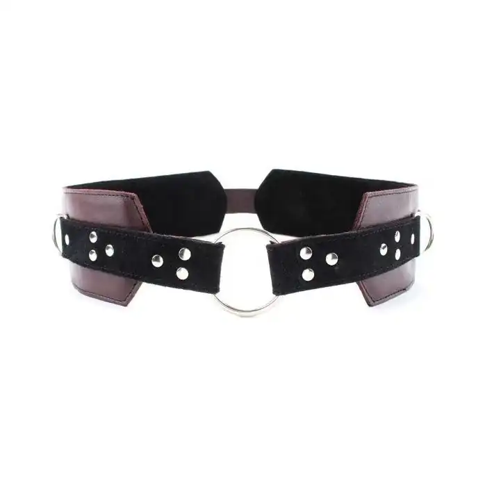 Бордовый пояс с колечками для крепления наручников Maroon Leather Belt - Lady s Arsenal