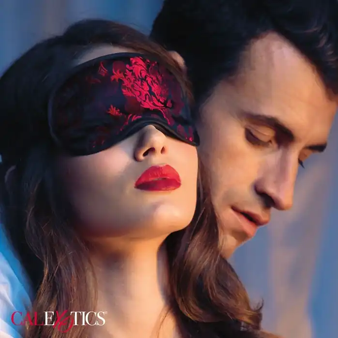 Маска на глаза закрытого типа Blackout Eye Mask - Scandal. Фотография 4.