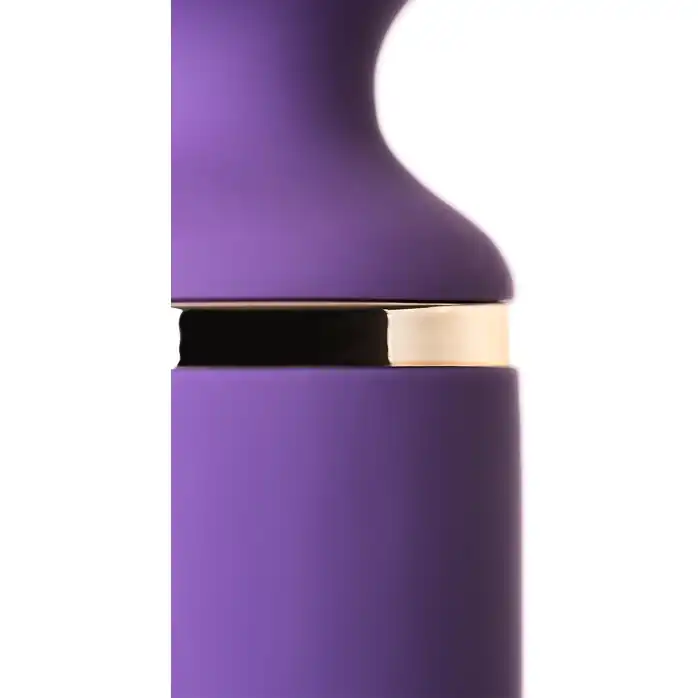 Фиолетовый вибратор Satisfyer Wand-er Woman. Фотография 5.