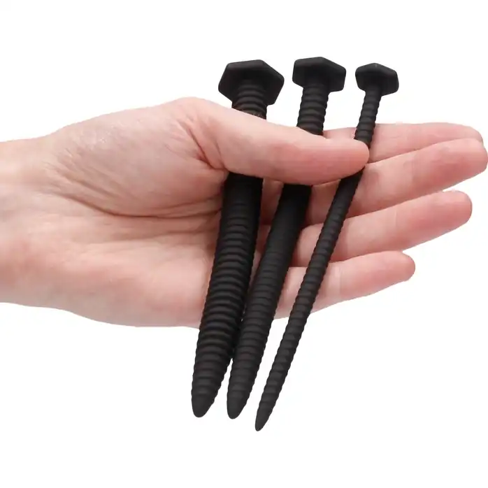 Набор из 3 черных стимуляторов уретры Silicone Screw Plug Set - Ouch!. Фотография 3.