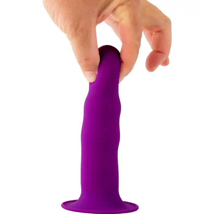 Фиолетовый фаллоимитатор-реалистик PREMIUM RIBBED DILDO - 18 см - Solid Love. Фотография 3.