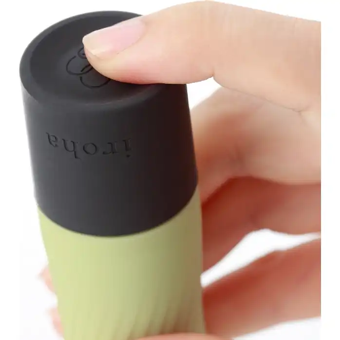 Салатовый рифленый мини-вибратор IROHA ZEN MATCHA - 12,7 см - IROHA Vibrators. Фотография 4.