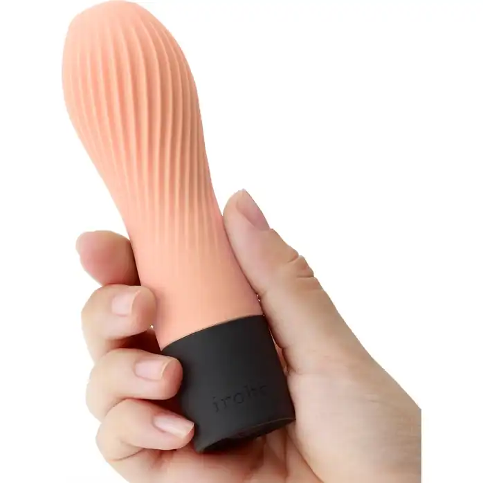 Персиковый рифленый мини-вибратор IROHA ZEN HANACHA - 12,7 см - IROHA Vibrators. Фотография 2.