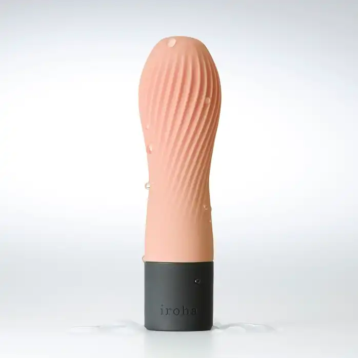 Персиковый рифленый мини-вибратор IROHA ZEN HANACHA - 12,7 см - IROHA Vibrators. Фотография 5.