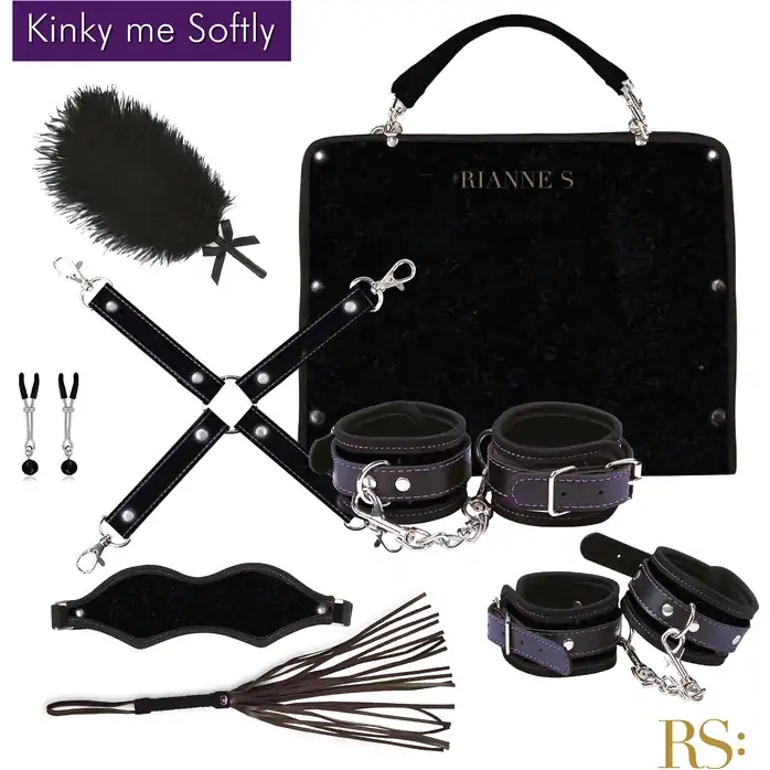 БДСМ-набор в черном цвете Kinky Me Softly