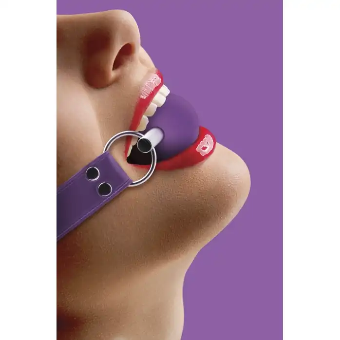 Кляп-шар на фиолетовых ремешках Solid Ball Gag - Ouch!