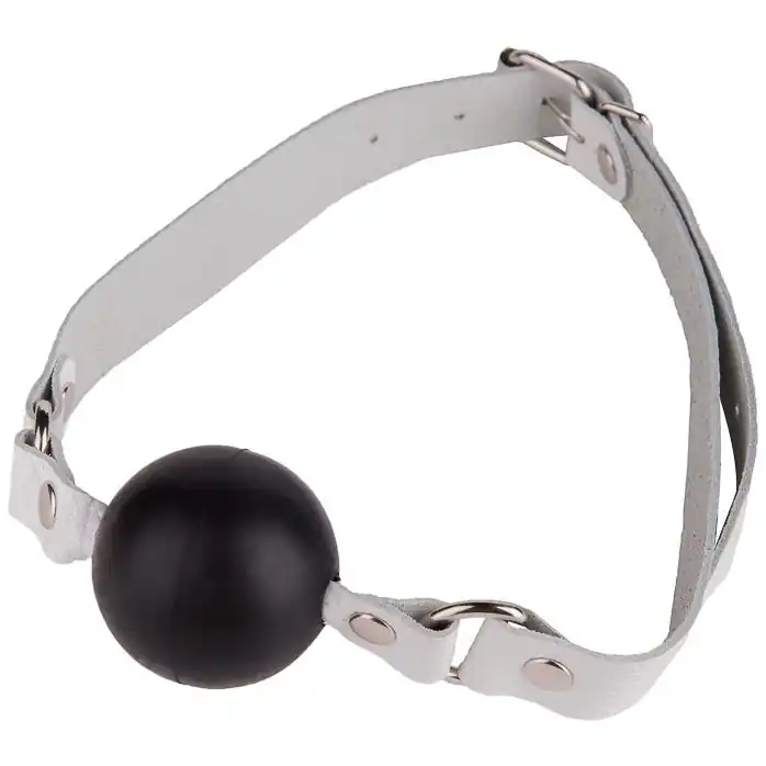 Черный кляп-шар на белых кожаных ремешках - BDSM accessories
