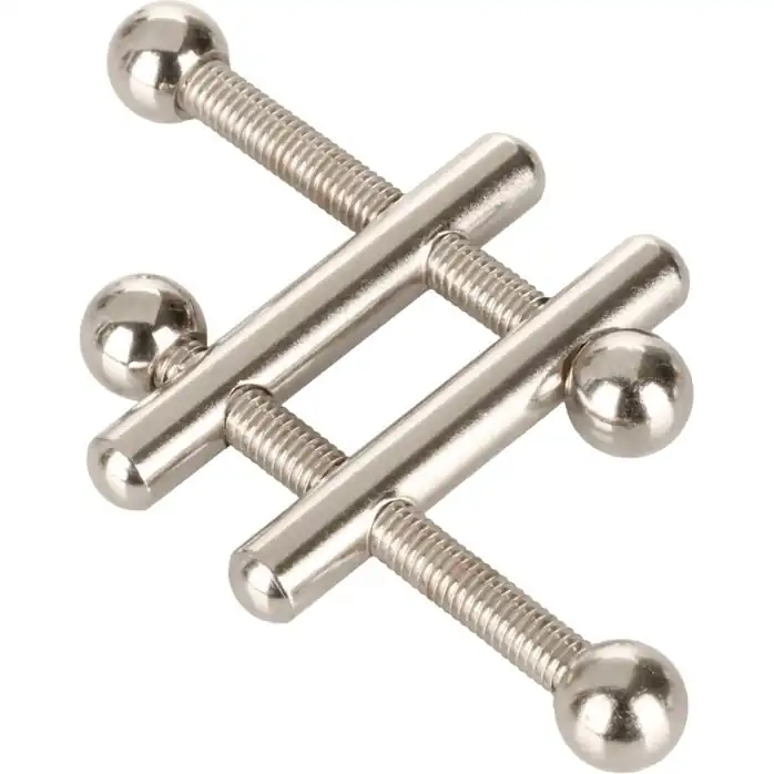 Серебристые металлические зажимы для сосков Crossbar Nipple Vices - Nipple Play. Фотография 4.