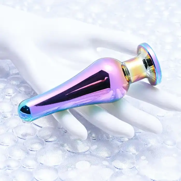 Радужная анальная пробка Rainbow Metal Plug Small - 9,4 см. Фотография 8.