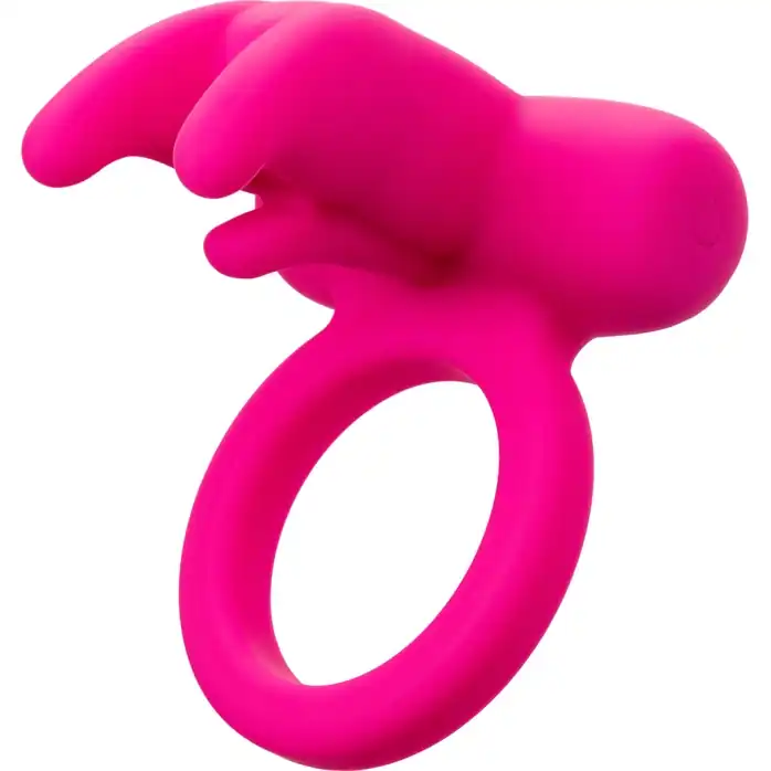Розовое перезаряжаемое кольцо Silicone Rechargeable Triple Clit Flicker - Couples Enhancers. Фотография 6.