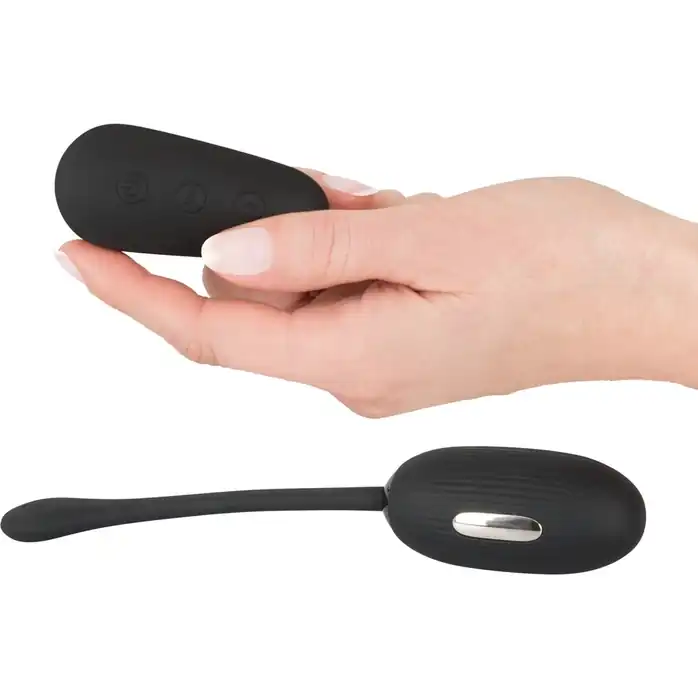 Черное виброяйцо с электростимуляцией Vibrating E-Stim Love Ball. Фотография 2.