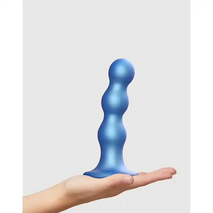 Голубая насадка Strap-On-Me Dildo Plug Balls size L. Фотография 3.