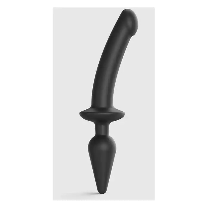 Черный двусторонний фаллоимитатор Strap-On-Me Dildo Plug-In Switch size L