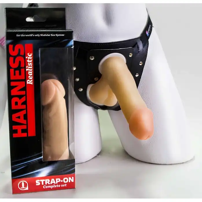 Телесный фаллоимитатор на регулируемых трусиках - 15,5 см - HARNESS CLASSIC
