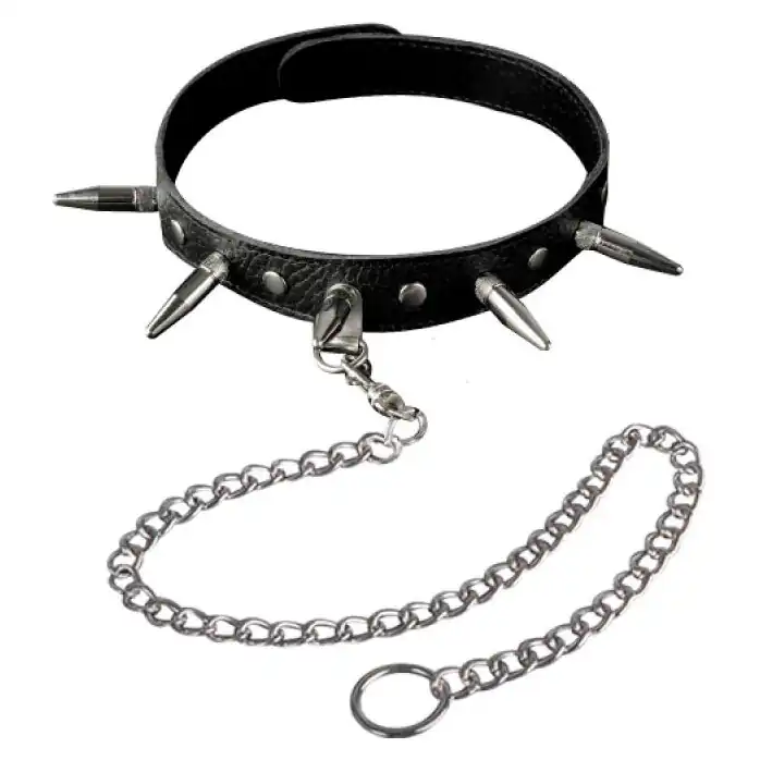 Чёрный кожаный ошейник с шипами и цепочкой - BDSM accessories. Фотография 2.