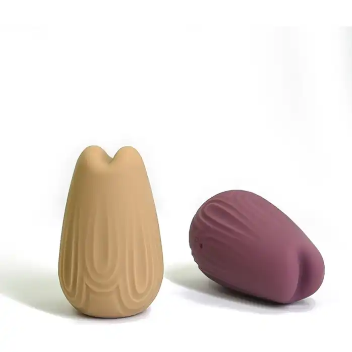 Желтый перезаряжаемый вибратор Vase - 7,4 см. Фотография 5.