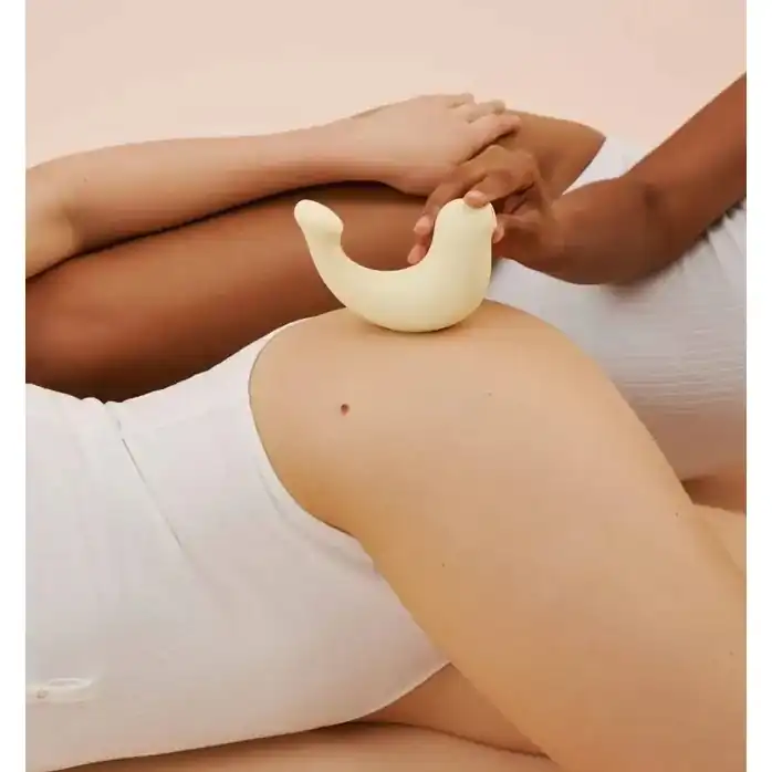Желтый вибростимулятор G-spa для G-точки и клитора. Фотография 5.